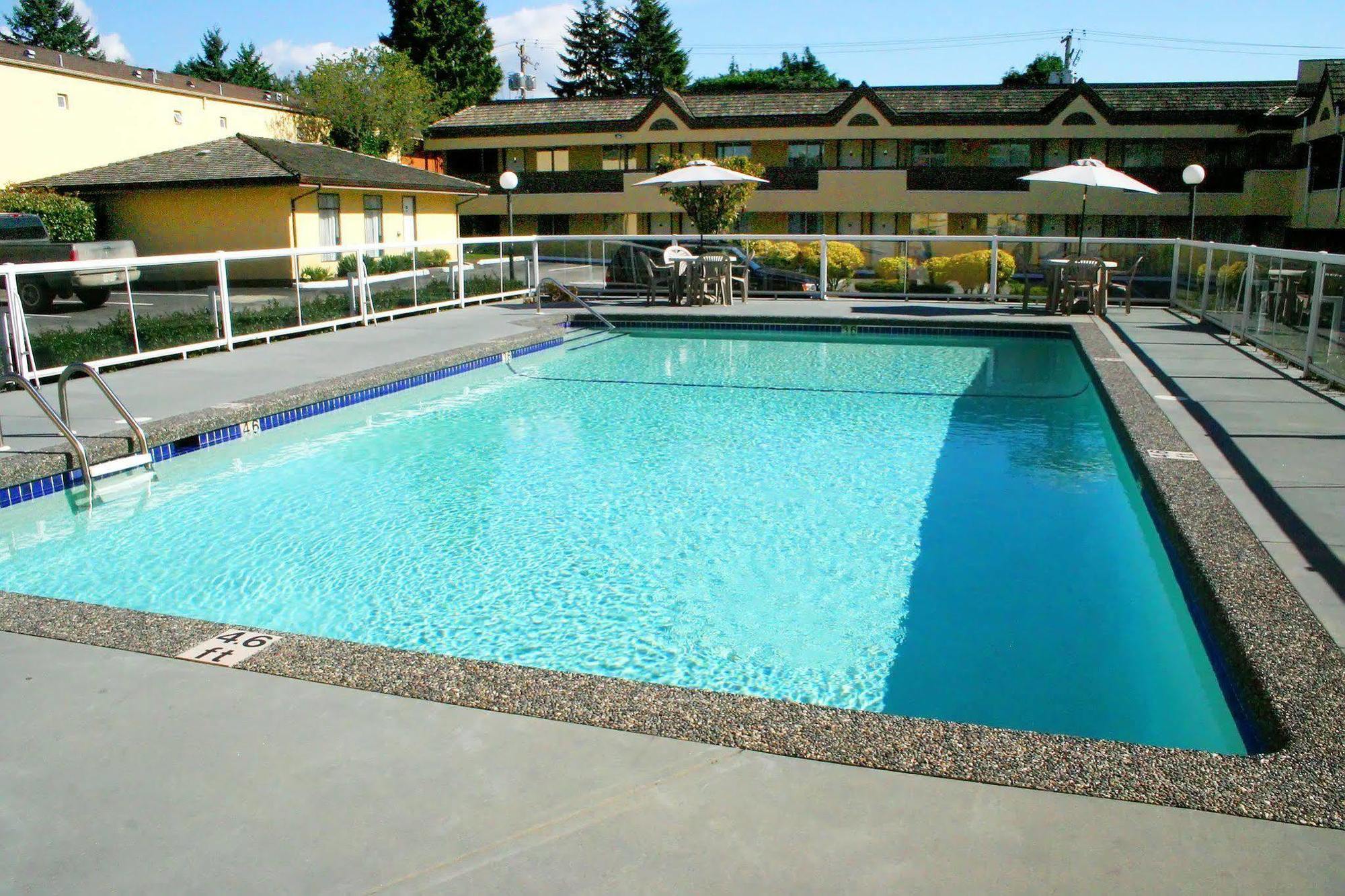 Surestay Hotel By Best Western North Vancouver Capilano Facilități foto